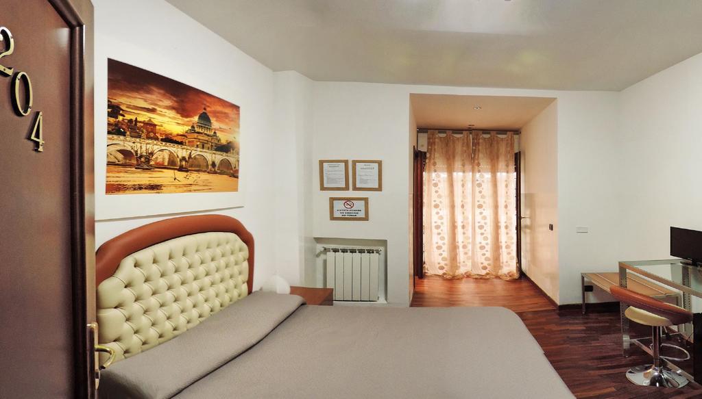 La Fiera Guesthouse Фиумичино Екстериор снимка